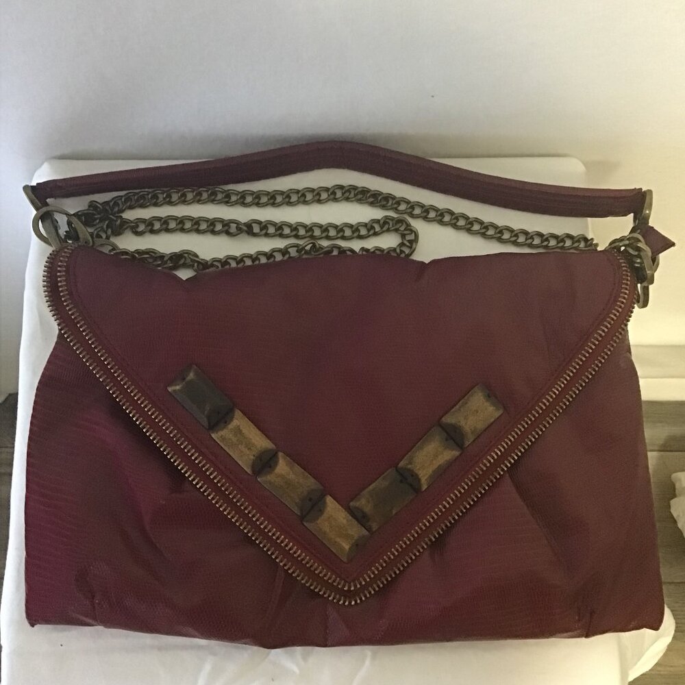 Matt & Nat Santogold Envelope bag in Faux Red Snakeskin